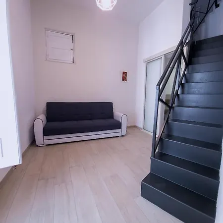 La Casa Dietro Le Quinte *