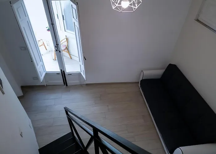 La Casa Dietro Le Quinte